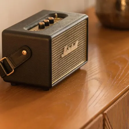Guillemins Station Terrace 아파트 *