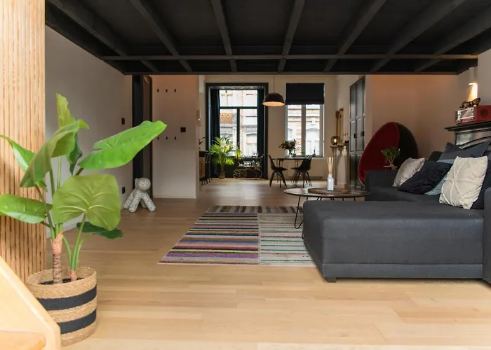 Guillemins Station Terrace *